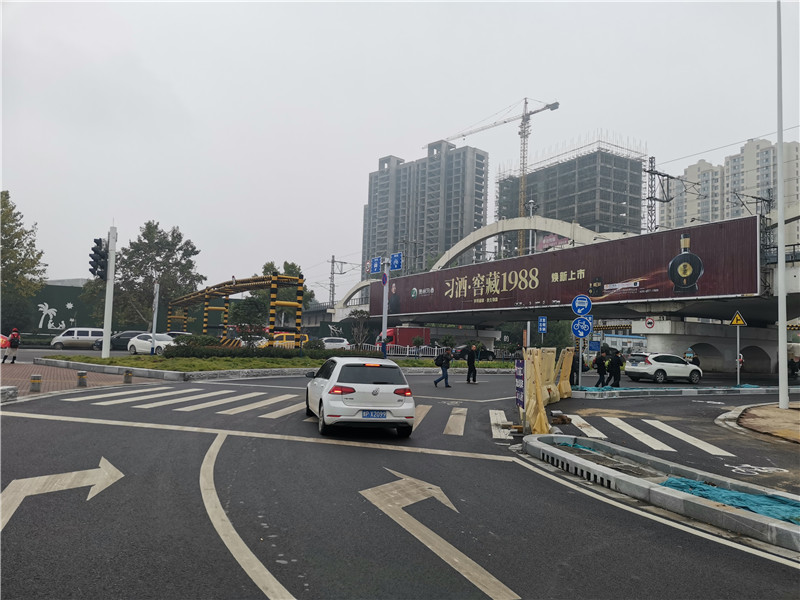 戶外市區(qū)廣告牌制作可不能隨便做 戶外市區(qū)廣告牌制作可不能隨便做